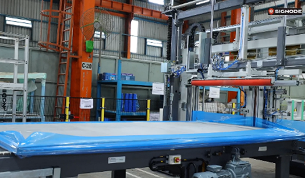 Side and End Wrapping Machine | Signode
