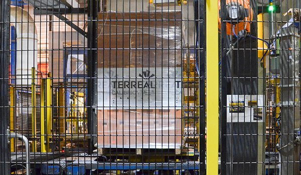 Terracotta Bricks on Octopus® S stretch wrapping machine